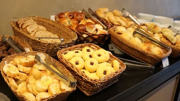 Ilmainen päivittäinen mukaan otettava aamiainen