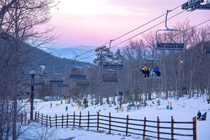 Snow and ski sports