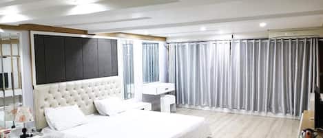 11 chambres, bureau, accĂšs Ă  Internet