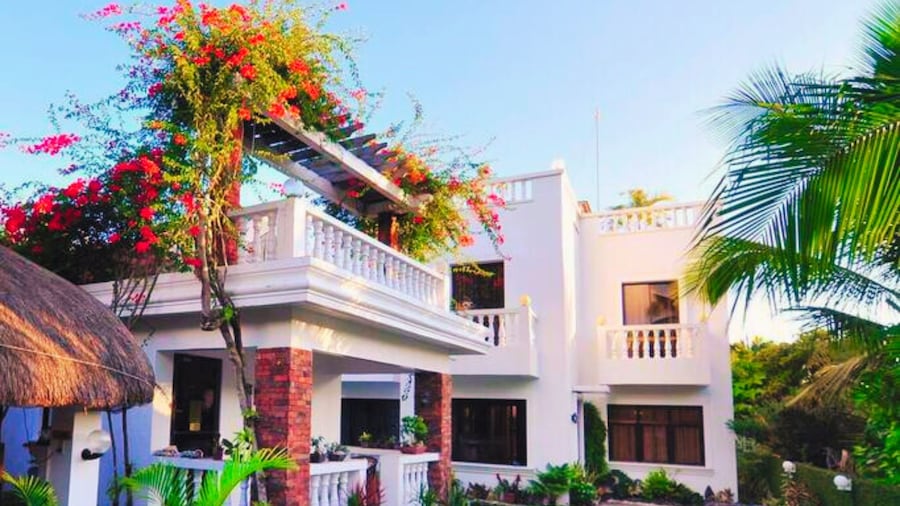 Bernardos Lantia Hotel