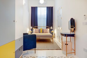 3 Schlafzimmer, Bügeleisen/Bügelbrett