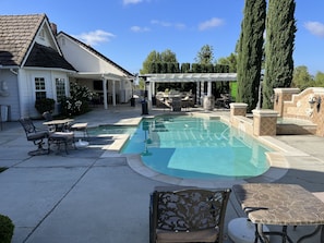 Outdoor pool, a heated pool - Beautiful Temecula Wine Country Home surrounded by Vineyards (Temecula)