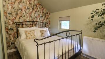 1 soverom, individuelt dekorert og individuelt innredet