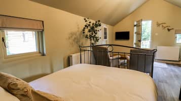 1 chambre, décor unique, ameublement unique, accès au Wi-Fi (inclus)
