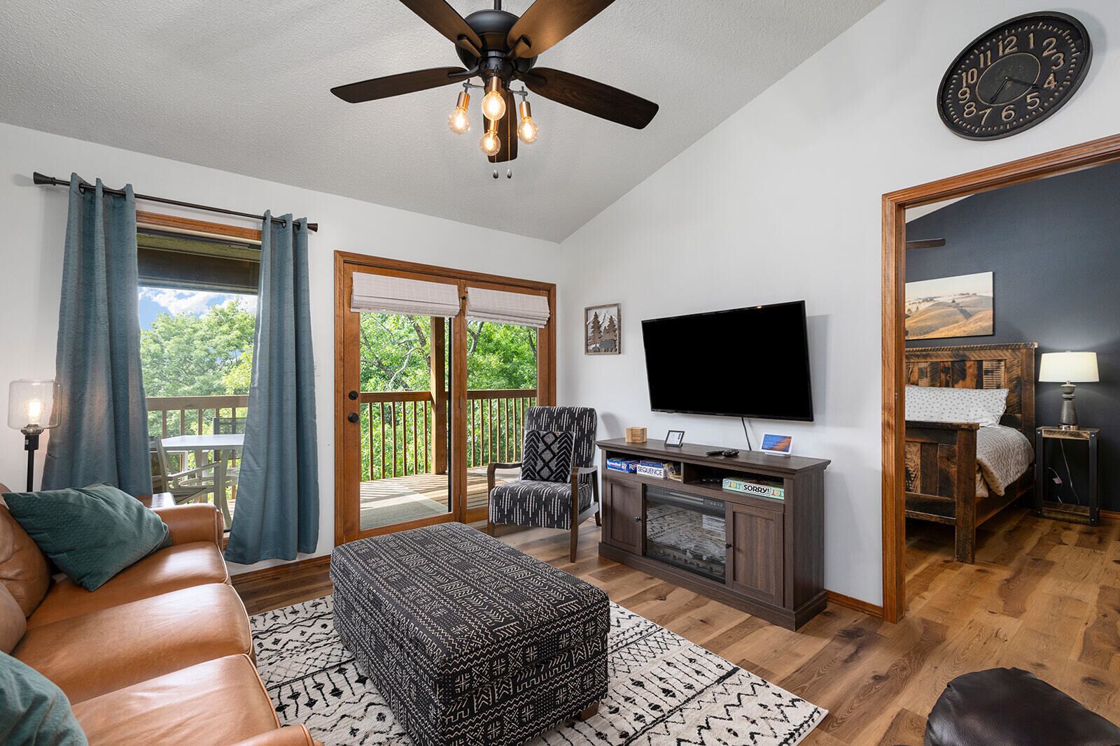 TV connectée, cheminée