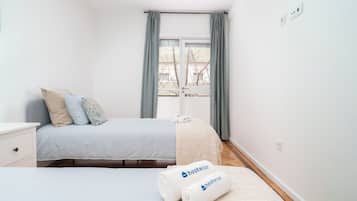 3 bedrooms, iron/ironing board, travel crib, WiFi