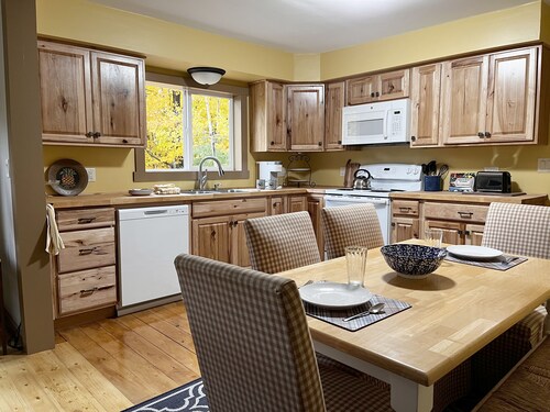 Pictured Rocks Bungalow