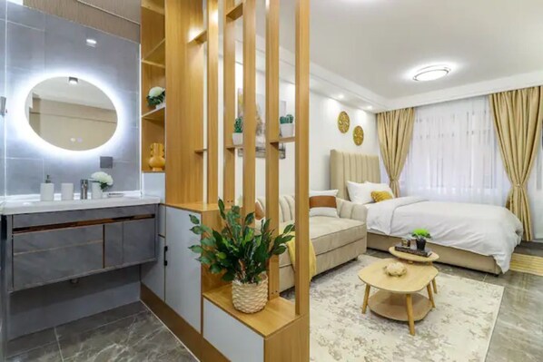 1 多间卧室、WiFi