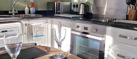 Cottage | Interior