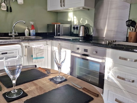 Cottage | Interior