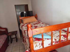 베이직 아파트 | 2 개의 침실, 다리미/다리미판