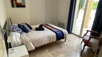 3 Schlafzimmer, Reisekinderbett, WLAN