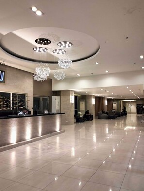 Lobby - Ray's Staycation Haven at Sea Residences (Pasay)