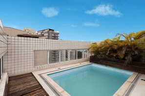 Apartment | Pool | Outdoor pool - Triplex Solaris - Guarujá (Guarujá)