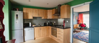 Central Belfast Apartments: Unique Retreat in the East