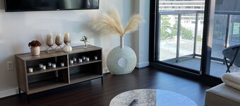 LUXURY CONDO IN THE HEART OF BUCKHEAD
