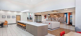 Best Western Plus Executive Residency Carlsbad Hotel