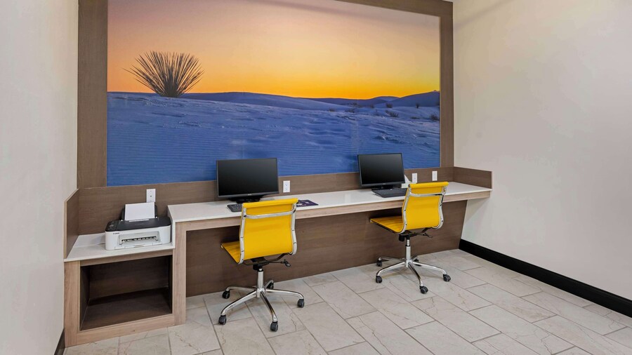 Best Western Plus Executive Residency Carlsbad Hotel