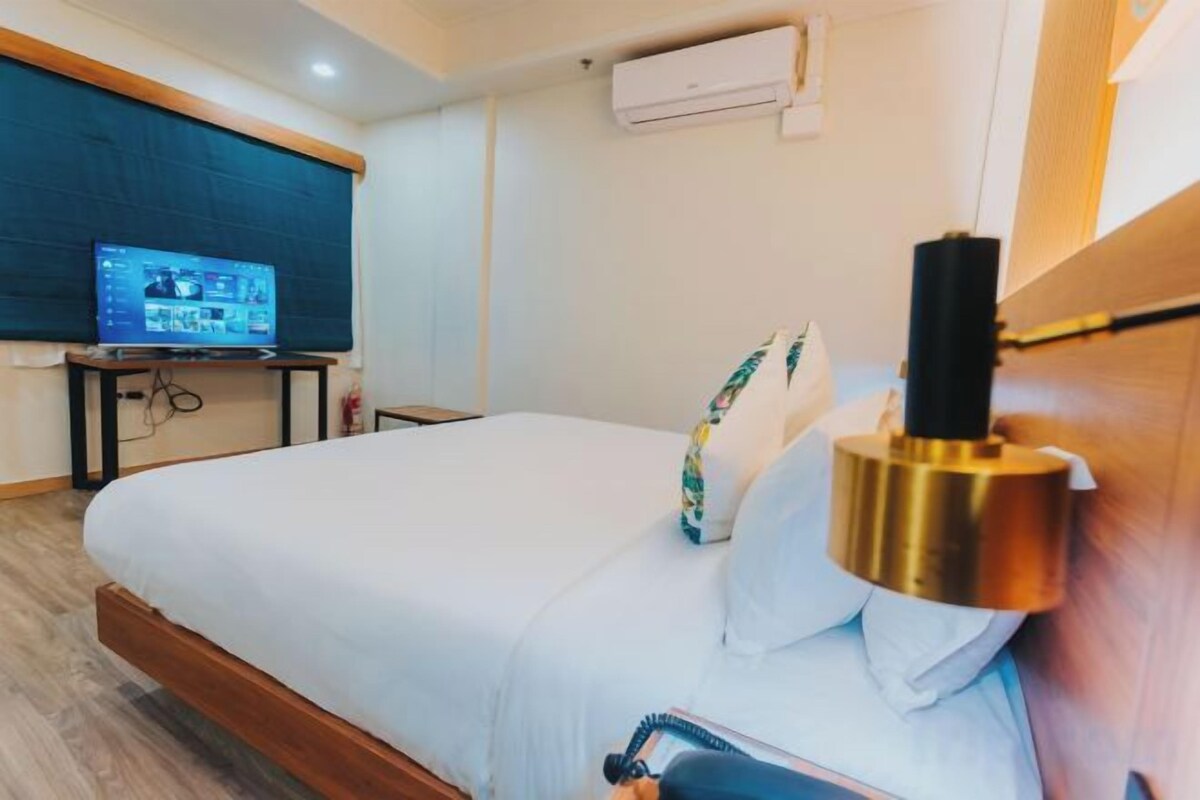 Literie hypoallergénique, minibar, coffres-forts dans les chambres