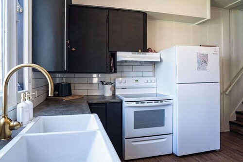 The Downtown Hive by Revelstoke Vacations