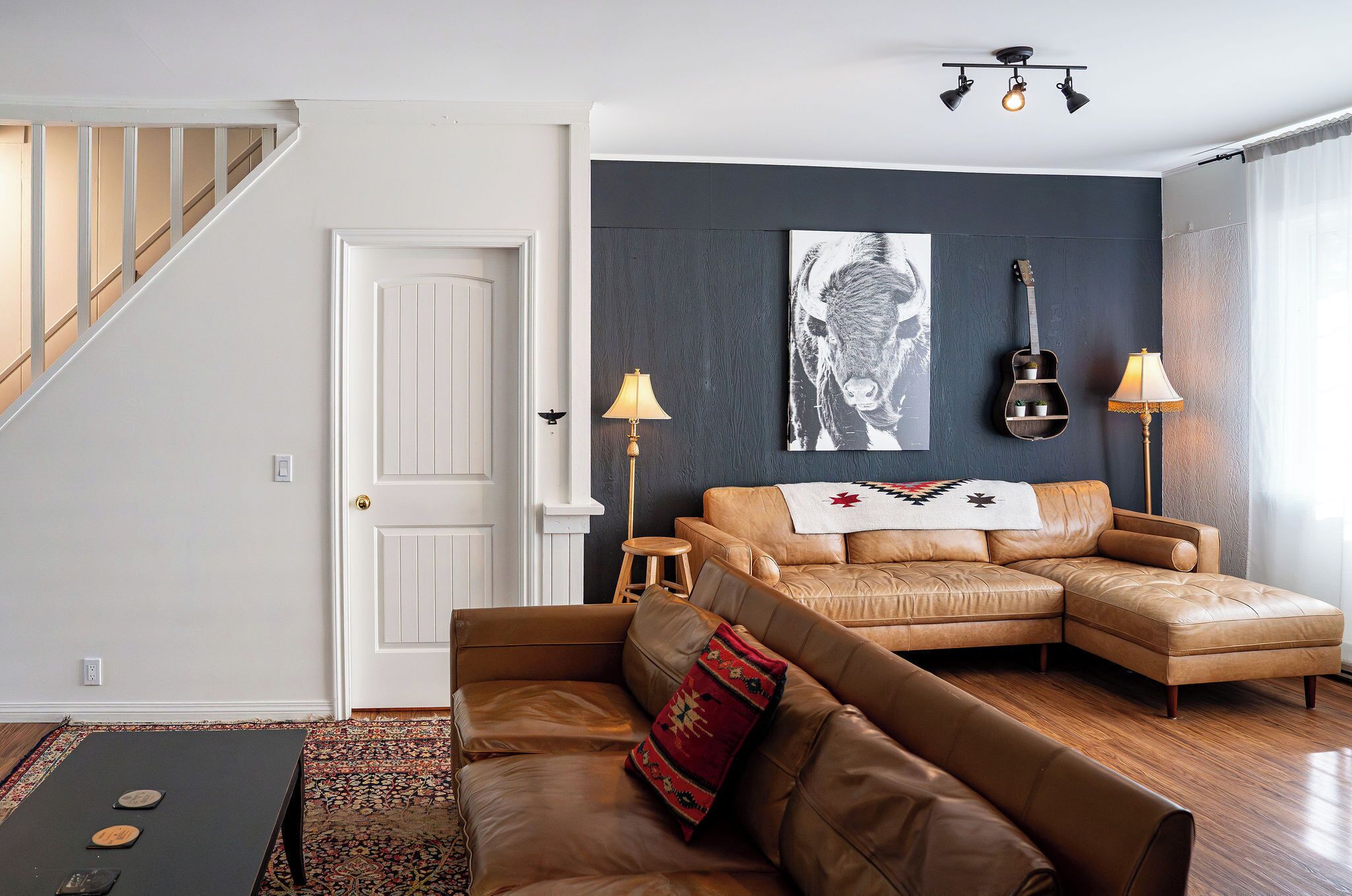 House | Living area | 40-inch flat-screen TV with cable channels, TV, fireplace