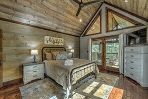 3 habitaciones, cuna de viaje, wifi gratis y ropa de cama 