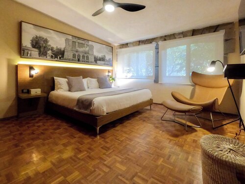 Timeless Coyoacán | A Stay on a Storybook Street