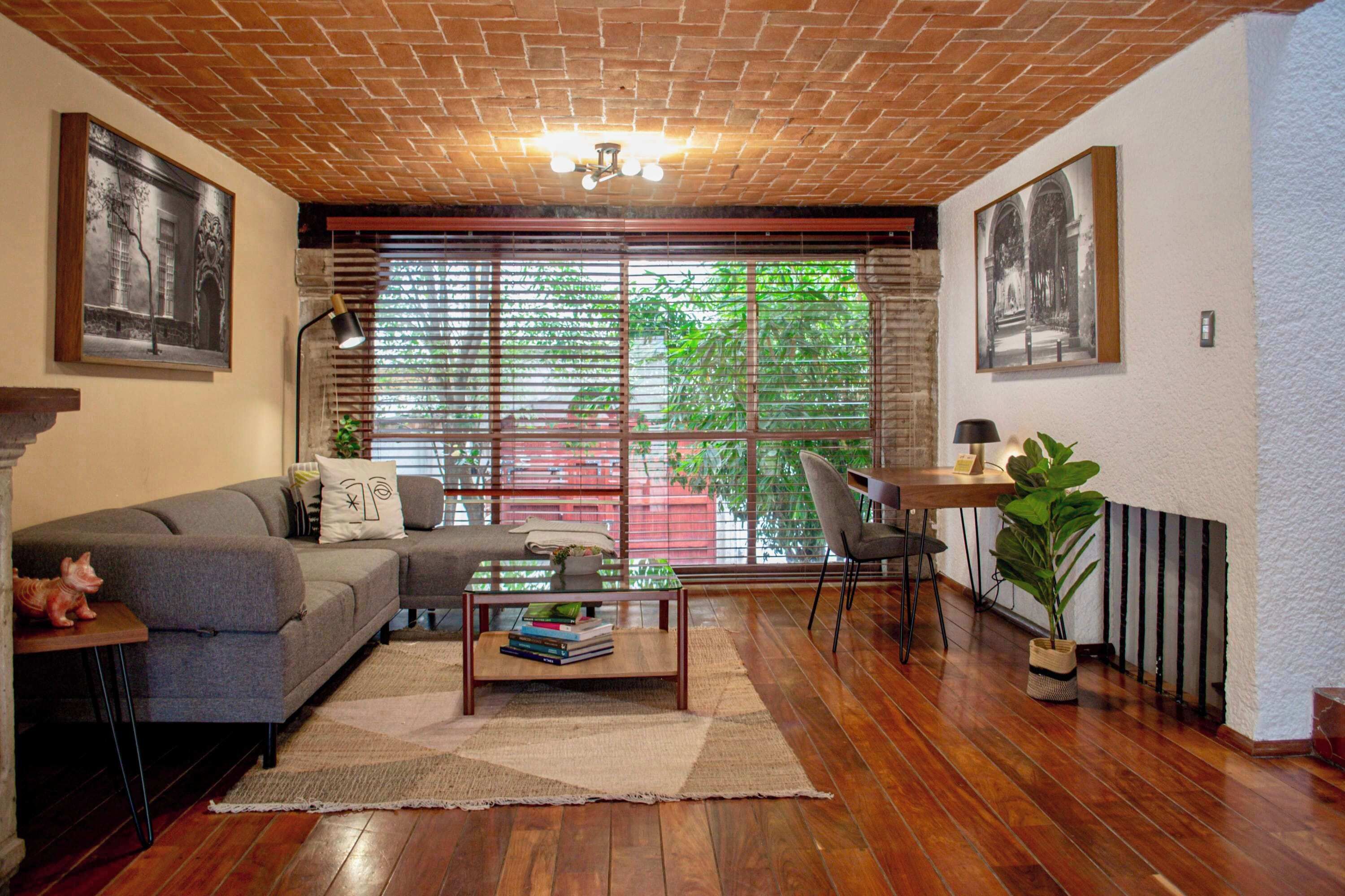 TV, fireplace, stereo, offices