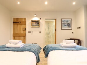 Interior - Pol Glas Hall (Helston)