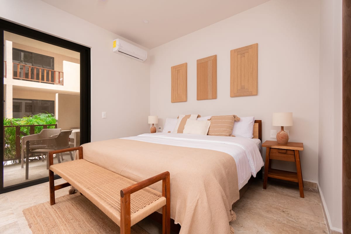 LÀgenhet Standard - 1 kingsize-sÀng med bÀddsoffa | 1 sovrum, strykjÀrn/strykbrÀda, gratis wi-fi och sÀngklÀder