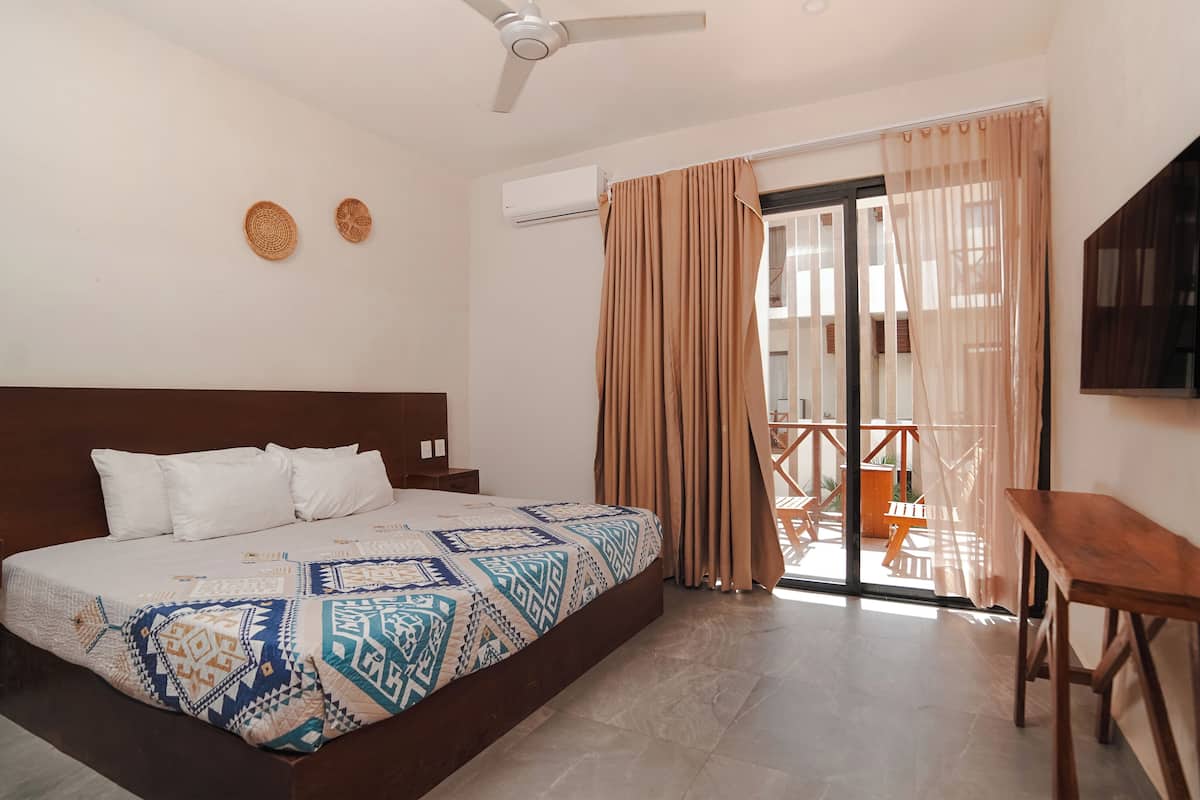 Standard Apartment, 1 Bedroom, Balcony