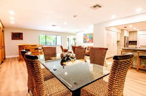 Living area - The Wonderkoi House A Magical Japanese Koi Garden (Homestead)