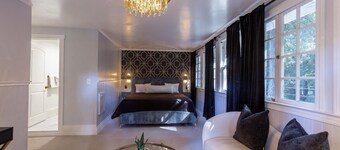 Boho Manor Resort - Studio 30