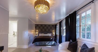 Boho Manor Resort - Studio 30