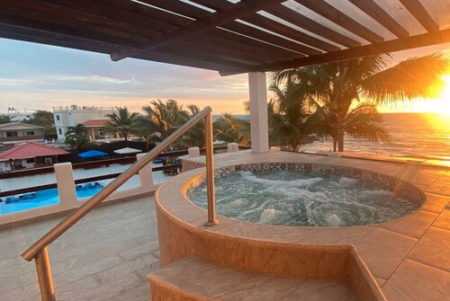 Charming Beachfront Hotel Room With Pool