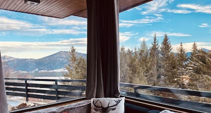SUBLIME VUE-Haut de Chalet-180m2 AUX ANGLES -16pers-sur 3300m2-proche du centre