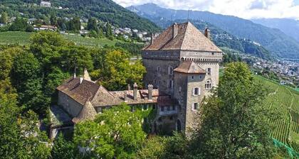Montreux Castle - Château du Châtelard