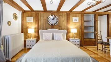 1 soveværelse, strygejern/strygebræt, sengetøj