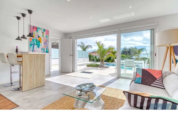 Interior - TAJUYA SUITE (Los Llanos)