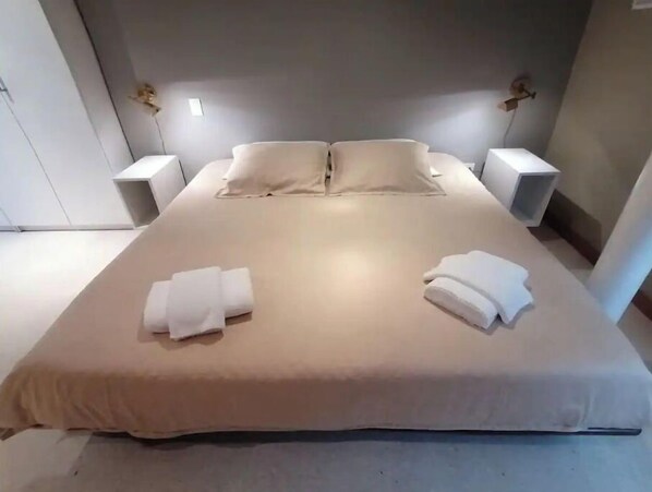 3 bedrooms, WiFi