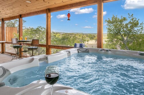 Spring Creek Casita at No Rancho Properties | Hot Tub | Hill Country Views & More