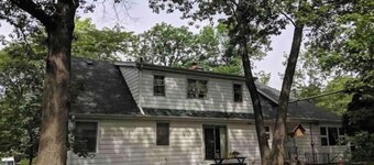 Coziest estate home 20 minutes to downtown