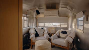 Andros Airstream | Coin séjour