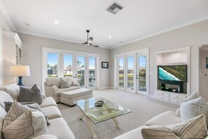 Smart TV, offices, computer monitors, printers