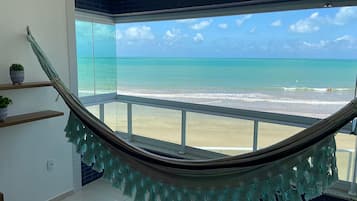 Deluxe Apartment | Beach/ocean view