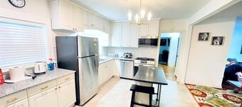 The great retreat - 1 mile from the University