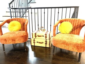 Interior - We Have Electricity! Luxury Home in The Heights! Pet Friendly, Sleeps 8 (Houston)