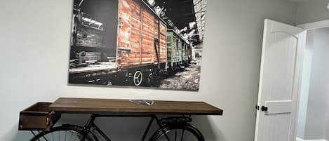3 slaapkamers, een strijkplank/strijkijzer, reisbedje, gratis wifi