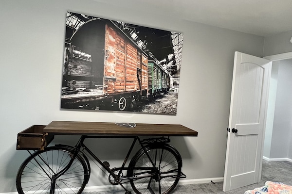 3 bedrooms, iron/ironing board, travel cot, free WiFi