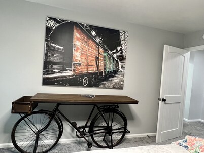 Newly renovated home away from home downtown High Point.